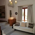 Central City Apartment Naxos City