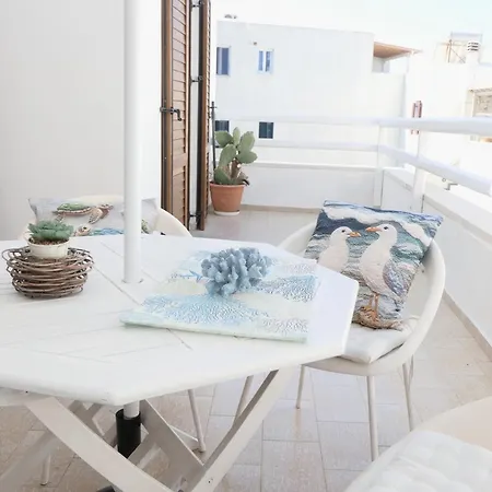 Central City Apartment * Naxos City