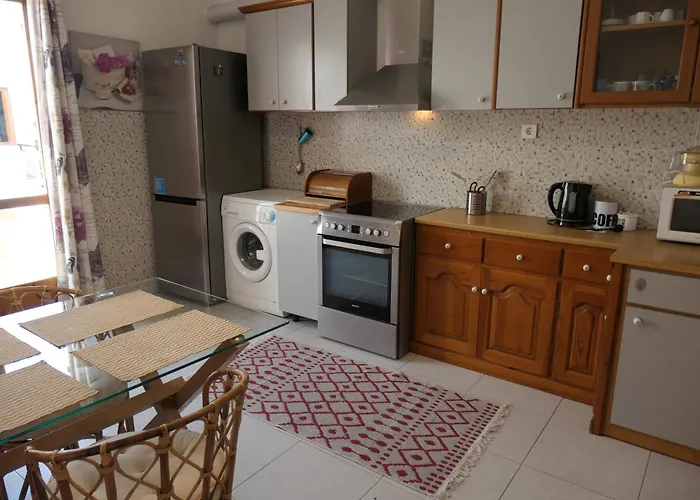 Апартаменты Central City Apartment *