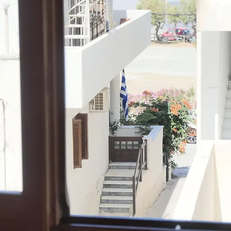 Central City Apartment דירה Naxos City