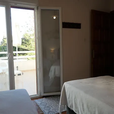 Central City Apartment דירה *
